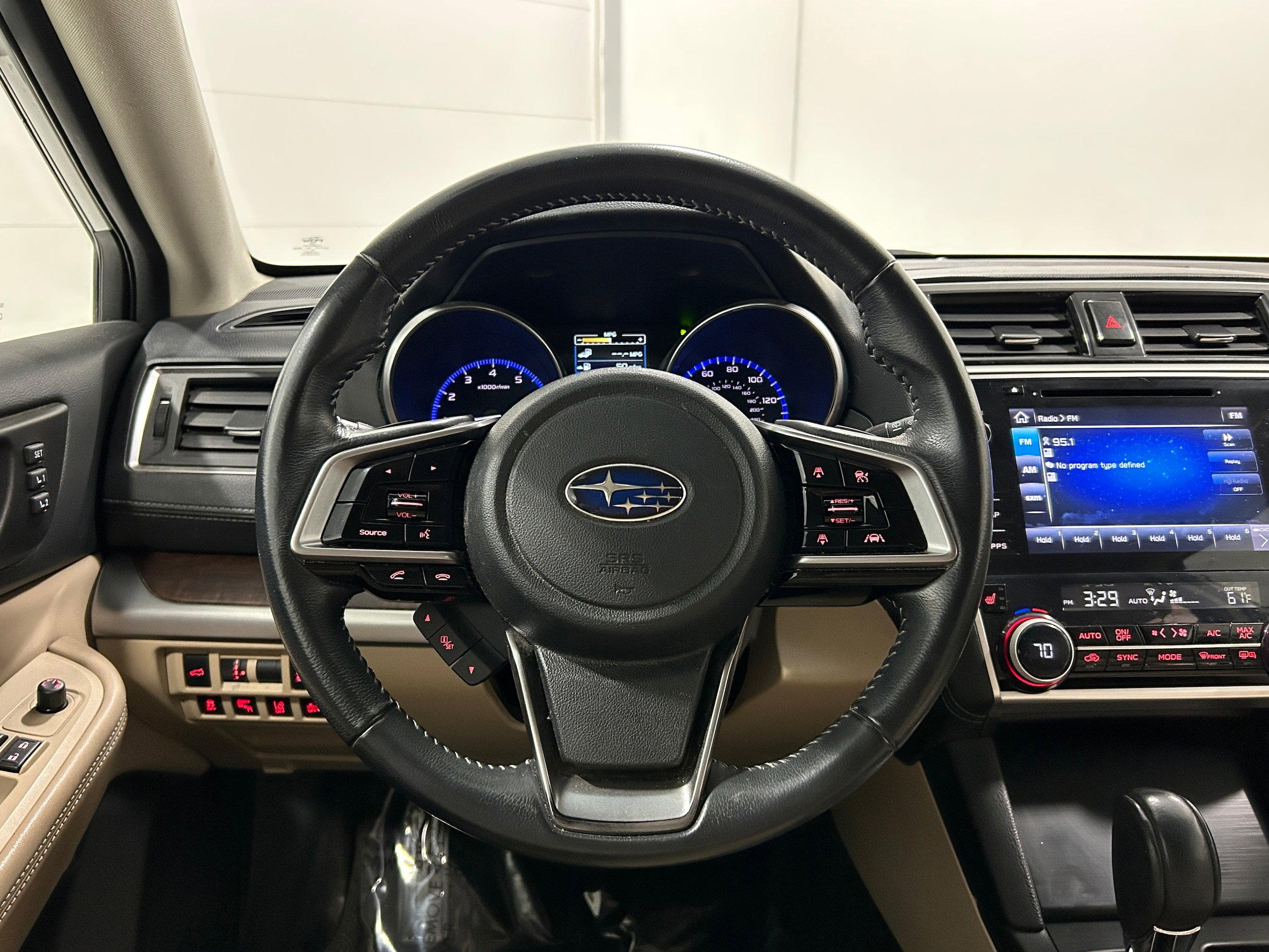 Used 2018 Subaru Outback 2.5i Limited image 14