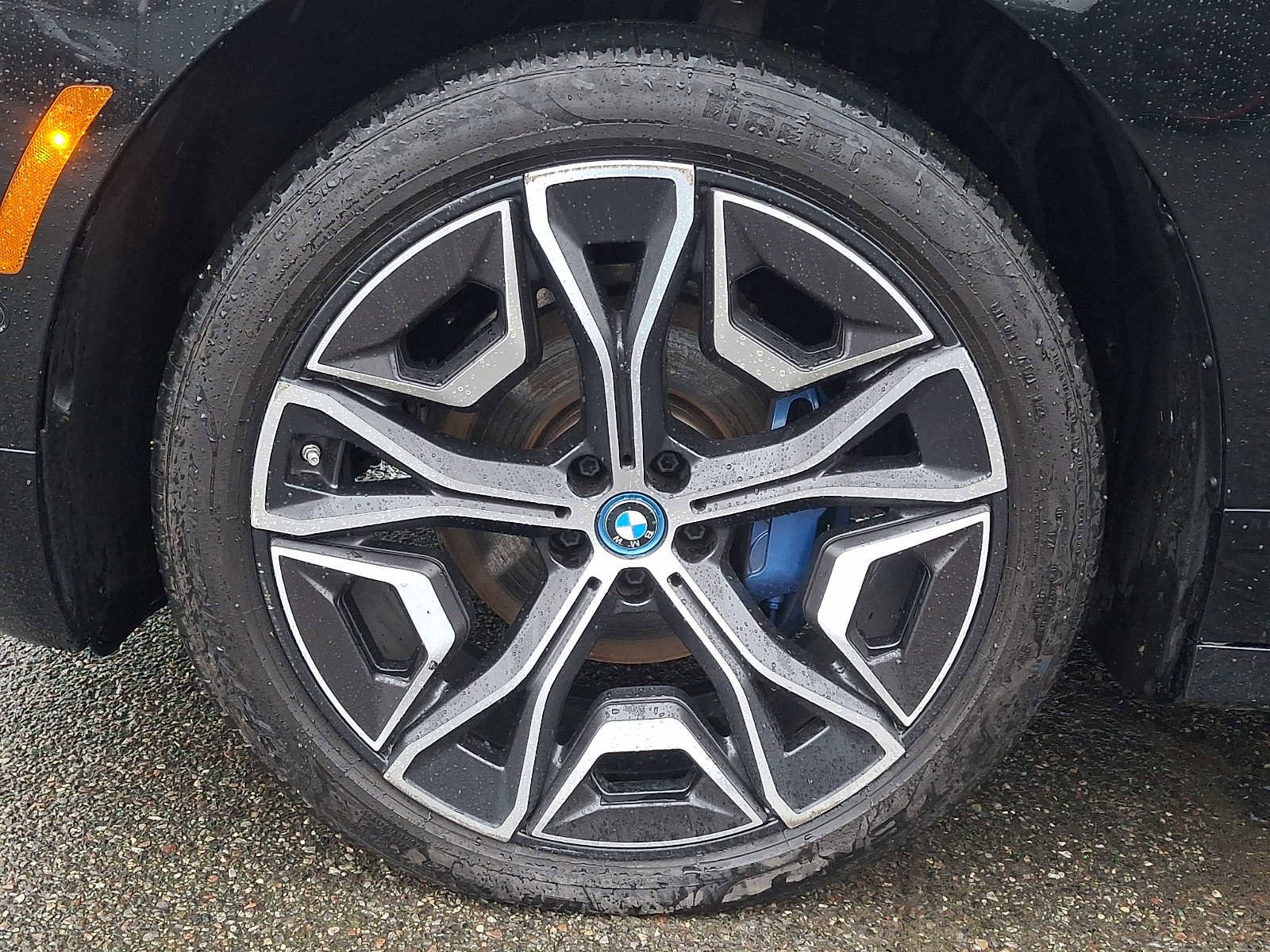 Certified 2024 BMW iX xDrive50 w/ Premium Package image 8