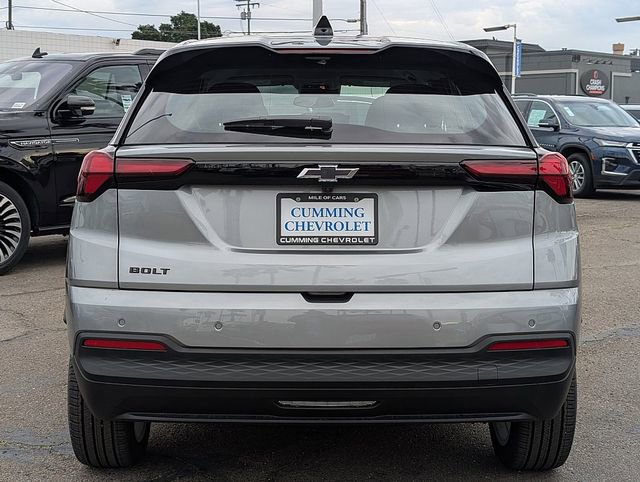 New 2027 Chevrolet Bolt LT w/ Comfort Package FWD image 9