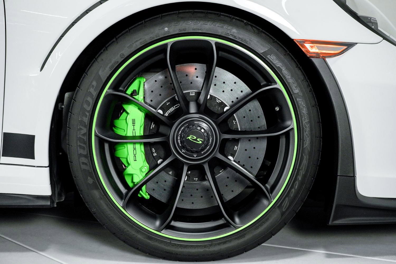 Used 2019 Porsche 911 GT3 RS RWD image 27