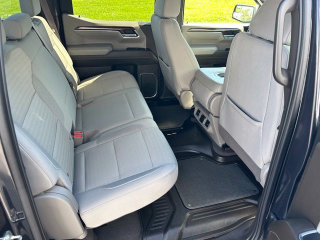 Used 2023 Chevrolet Silverado 1500 LT w/ Protection Package AWD/4WD image 46