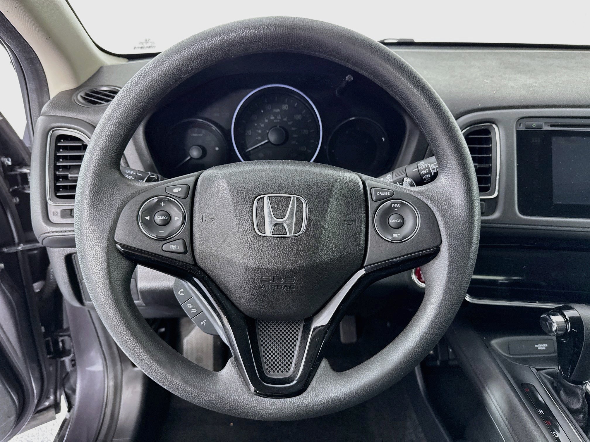 Used 2016 Honda HR-V EX image 11