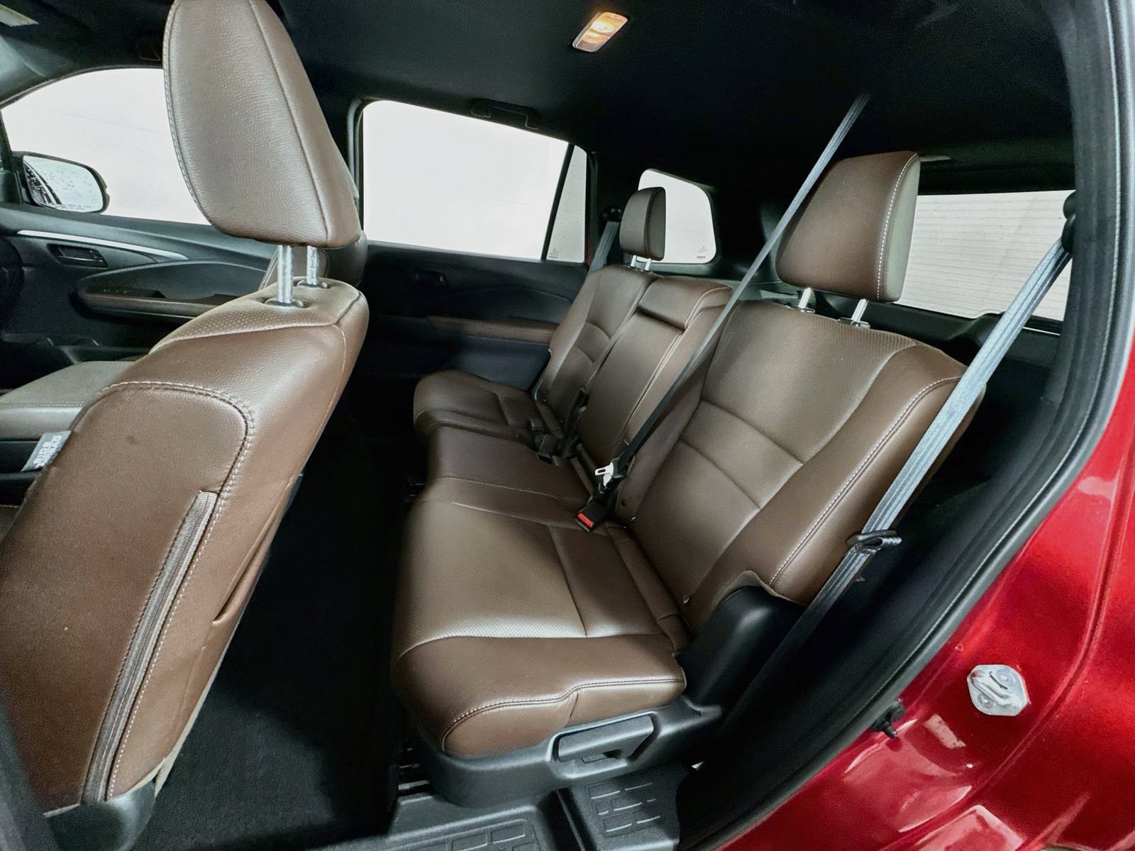 Certified 2025 Honda Passport EX-L image 17