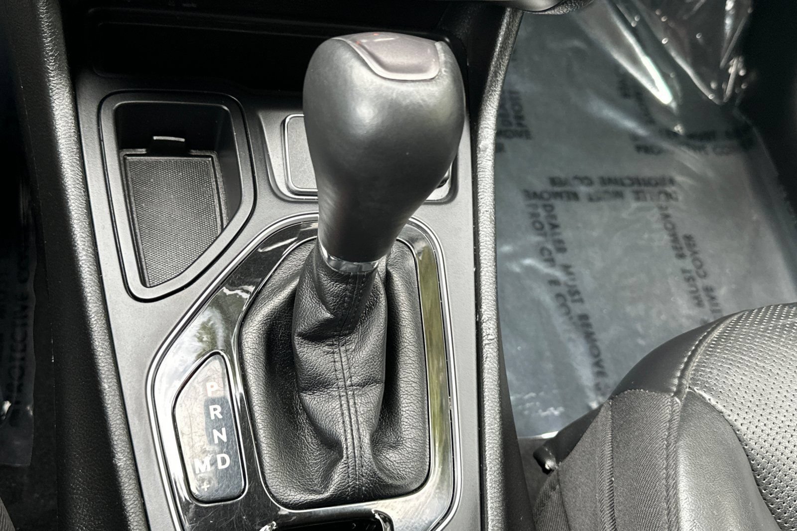Used 2020 Jeep Cherokee Limited w/ Advanced Safety Group FWD image 26