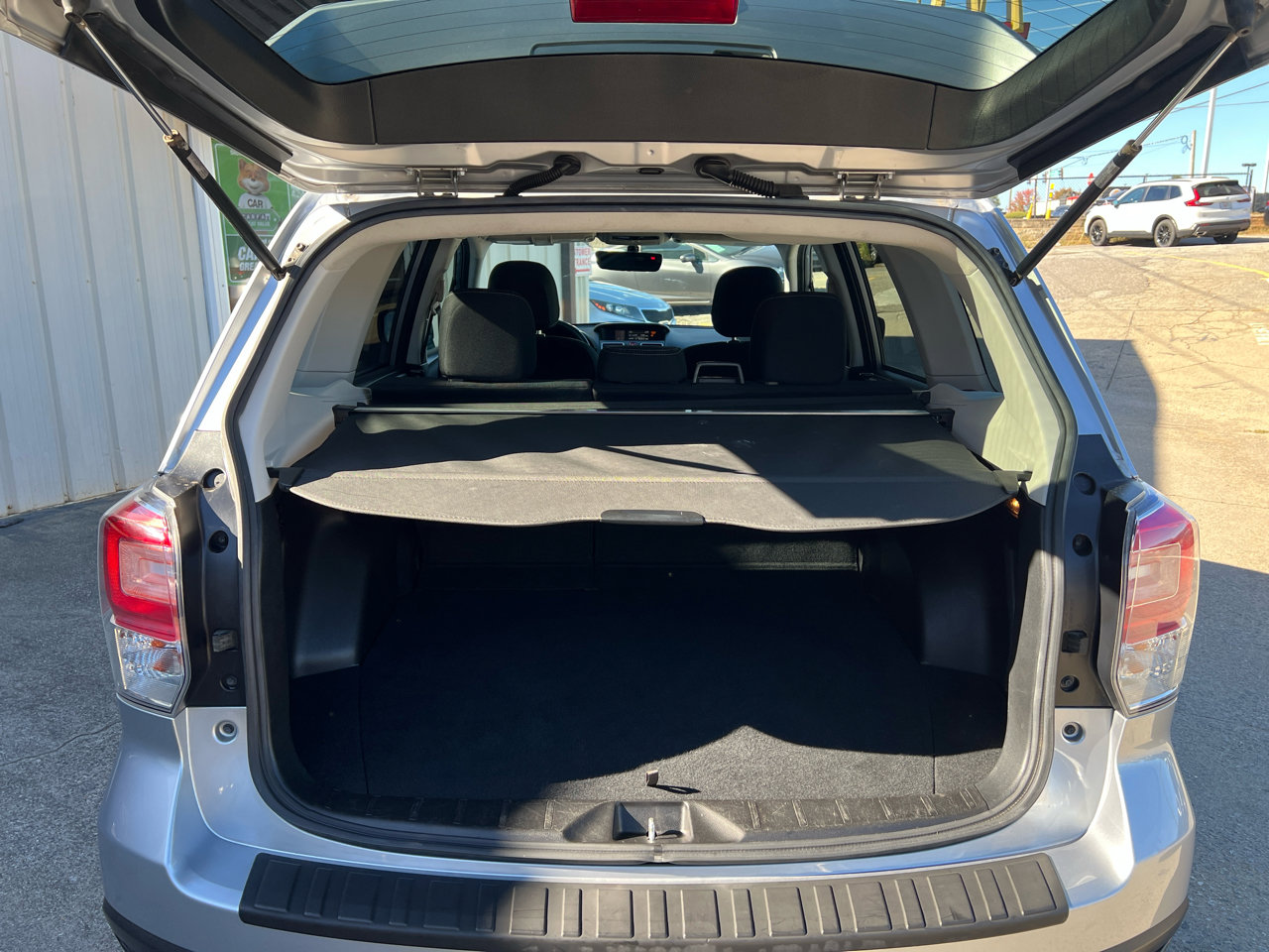 Used 2018 Subaru Forester 2.5i Premium w/ All-Weather Package image 37