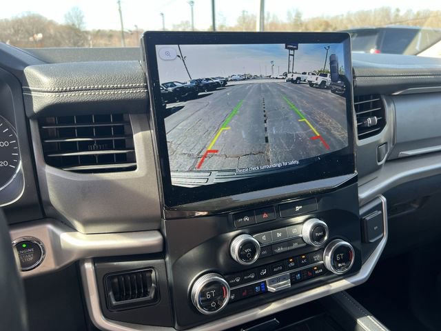 Used 2024 Ford Expedition Max XLT image 14