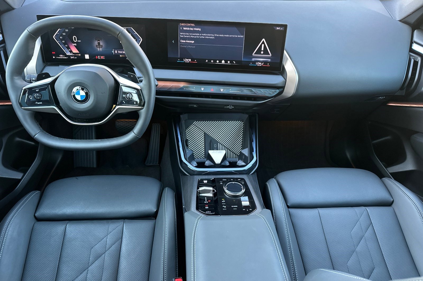 Used 2025 BMW X3 xDrive30i w/ Premium Package image 17