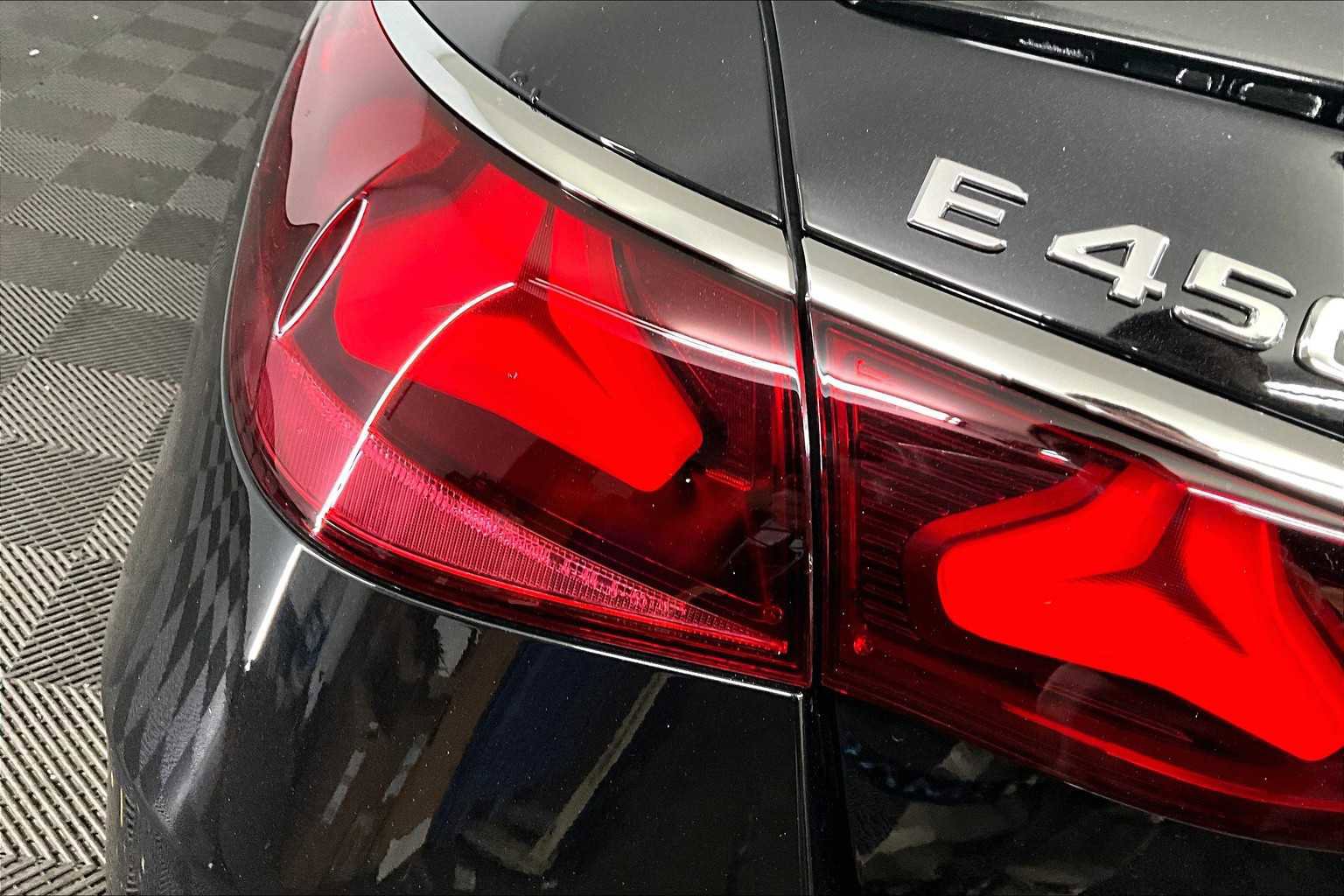 New 2026 Mercedes-Benz E 450 4MATIC All-Terrain Wagon image 6