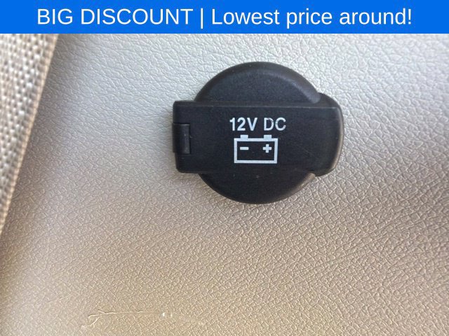 Used 2022 Chrysler Voyager LX FWD image 12