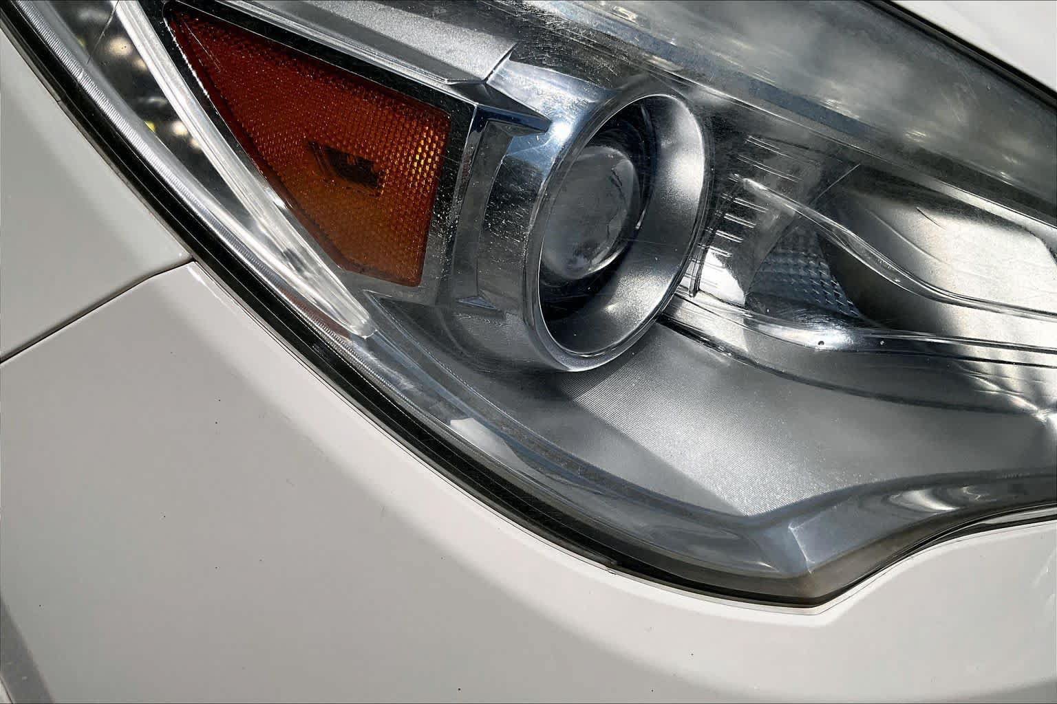 Used 2014 Buick Enclave Premium w/ Trailering Provision Package FWD image 28