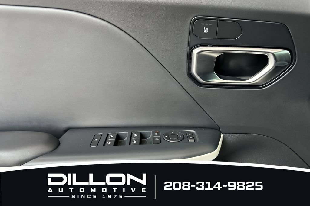 Used 2025 Kia K4 GT-Line FWD image 11