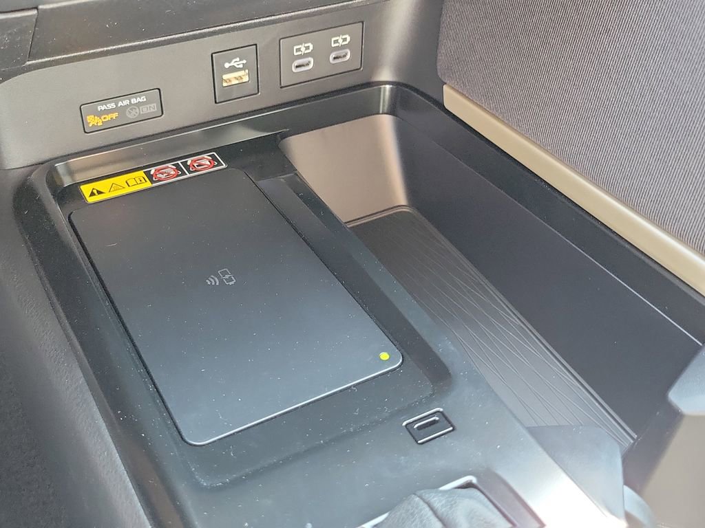 Used 2026 Toyota Camry LE image 12