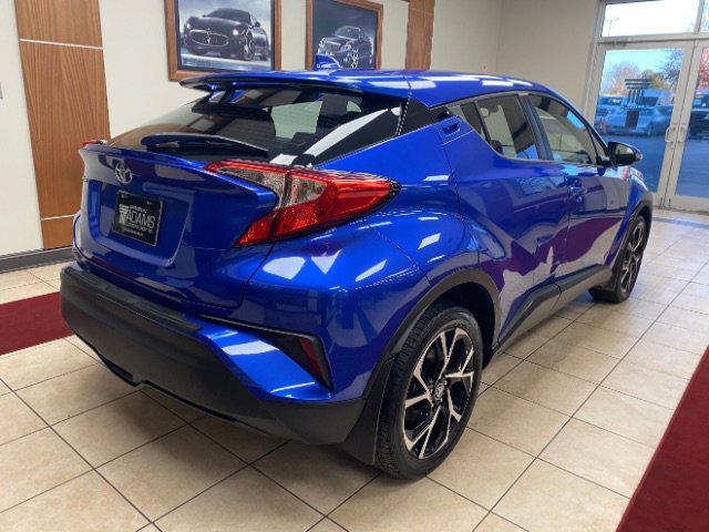 Used 2020 Toyota C-HR XLE image 3