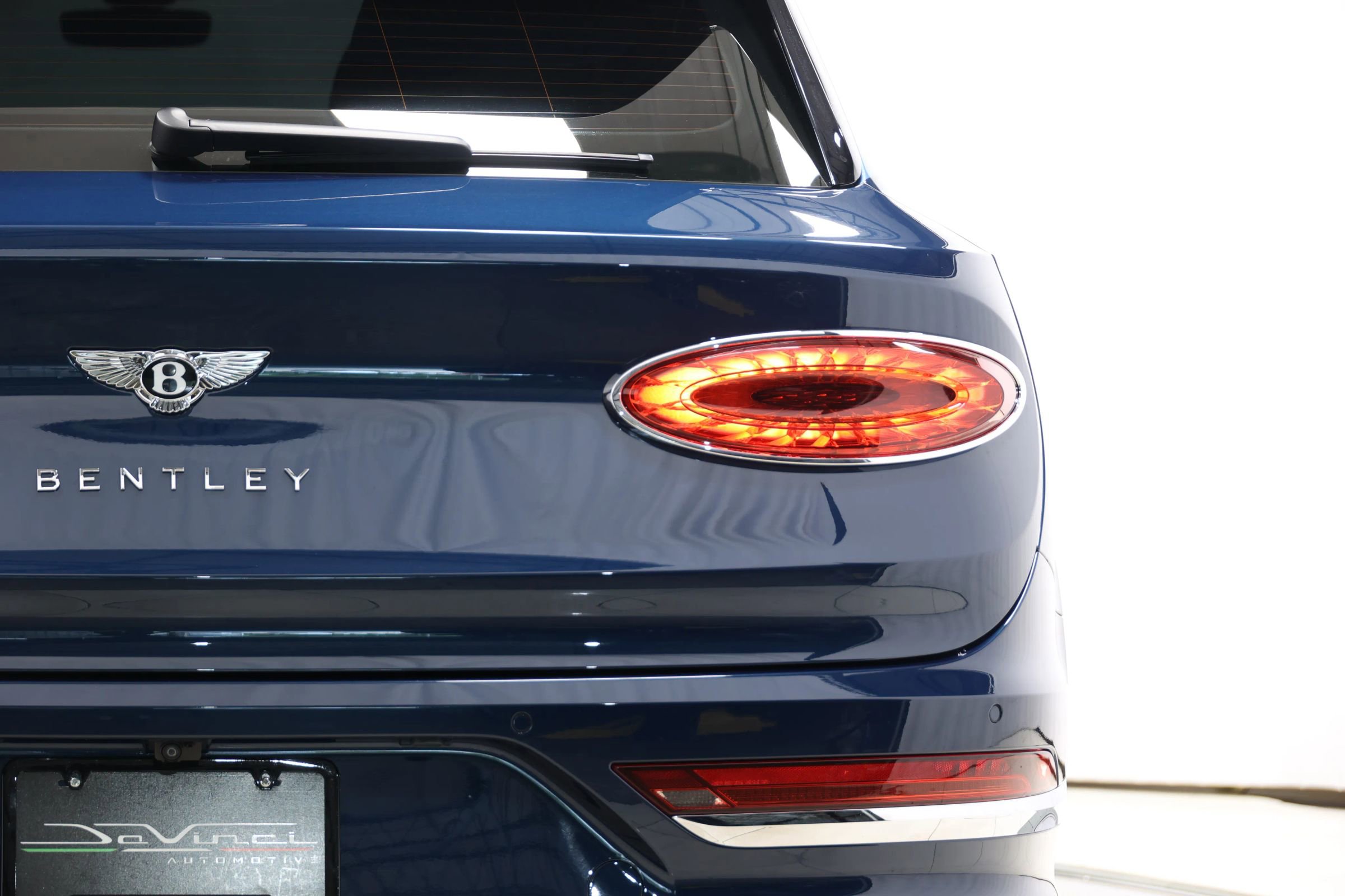 Used 2023 Bentley Bentayga Speed image 80