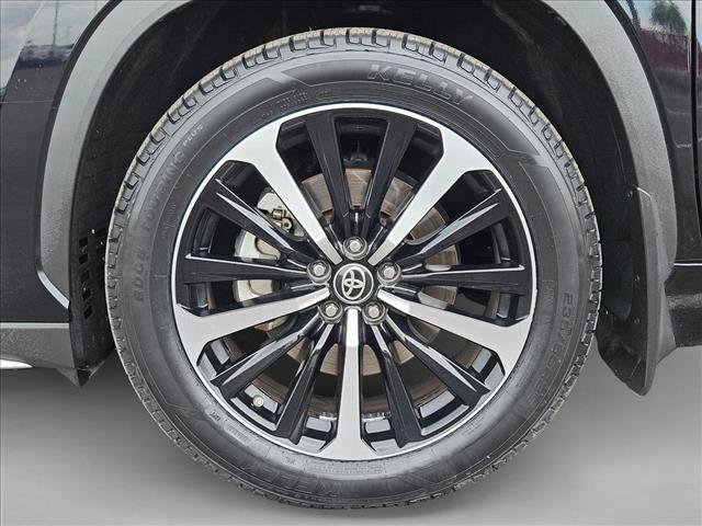 Used 2022 Toyota Highlander XSE image 20