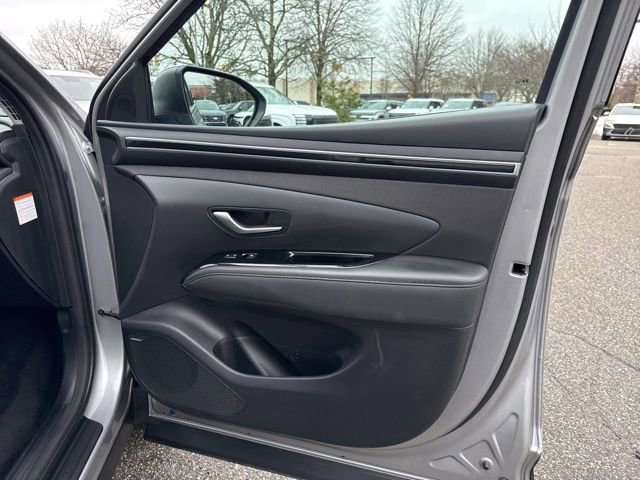 Certified 2024 Hyundai Tucson Limited image 34