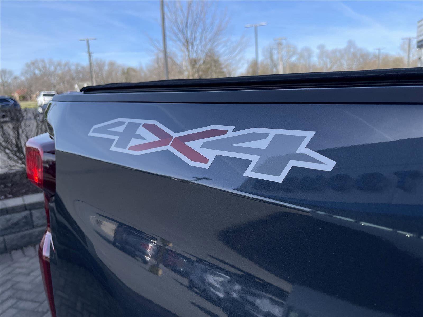 Used 2022 Chevrolet Silverado 1500 RST w/ LPO, Blackout Package image 12