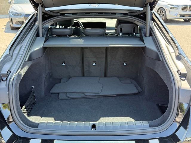 Used 2025 BMW i4 eDrive40 w/ Parking Assistance Package image 16