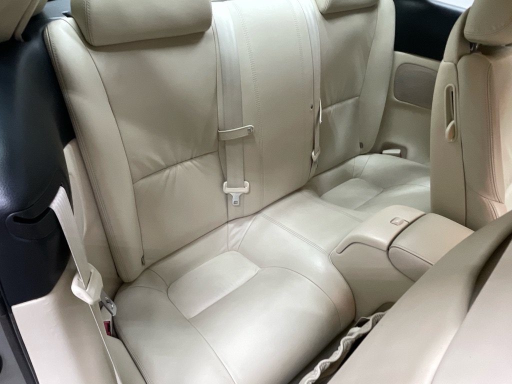 Used 2004 Lexus SC 430 Convertible RWD image 36