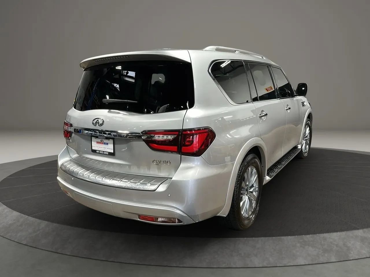 Used 2019 INFINITI QX80 Luxe image 5