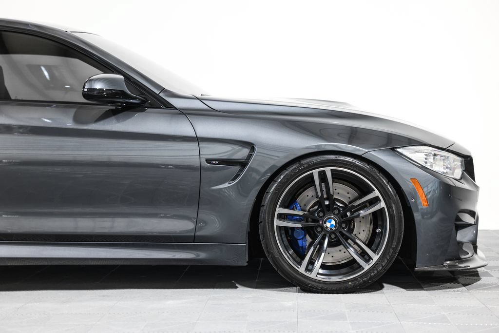 Used 2015 BMW M4 Coupe RWD image 4
