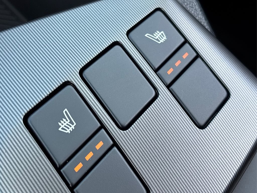 New 2026 Kia Sportage EX image 24