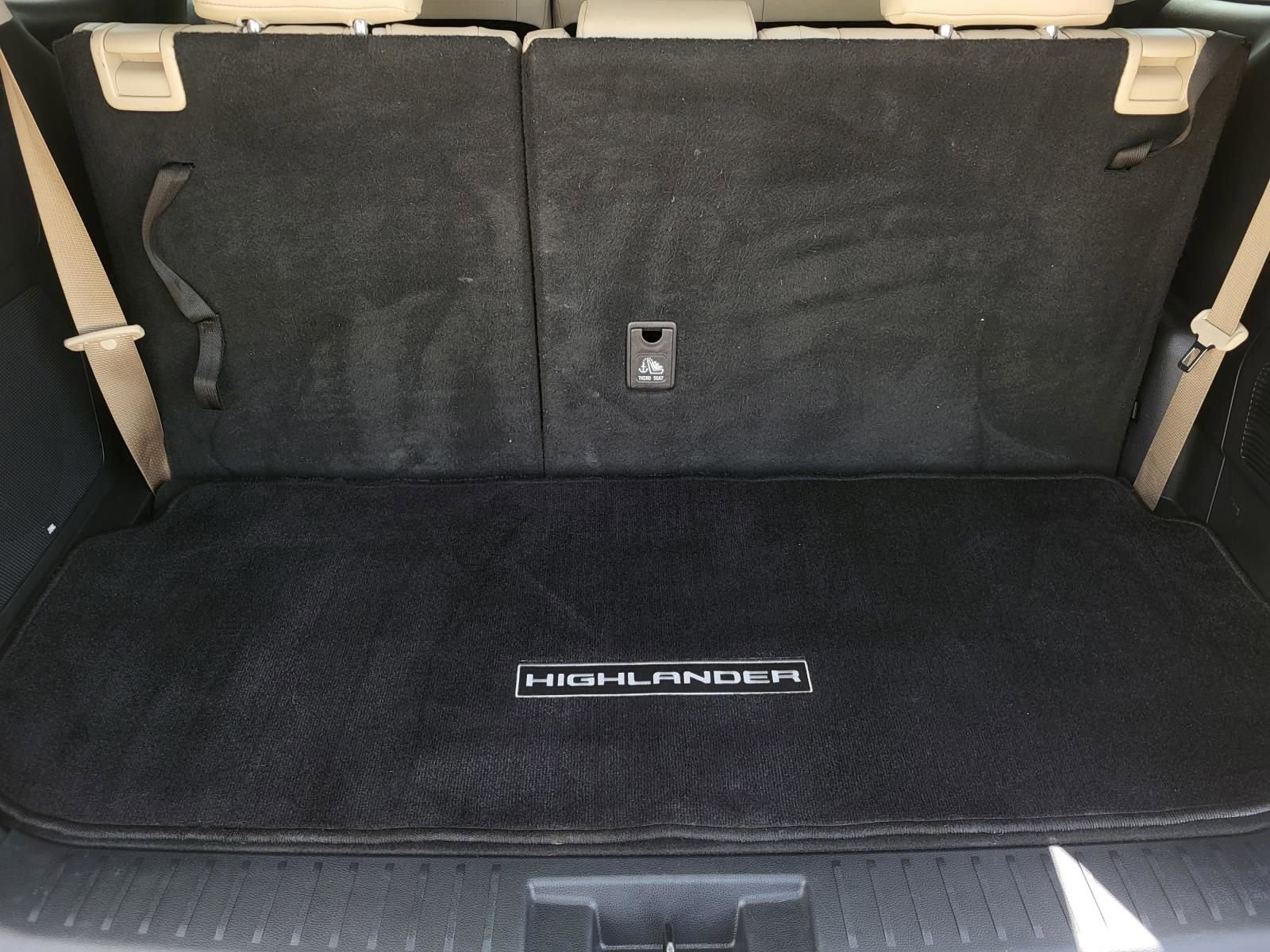 Used 2020 Toyota Highlander Limited FWD image 11