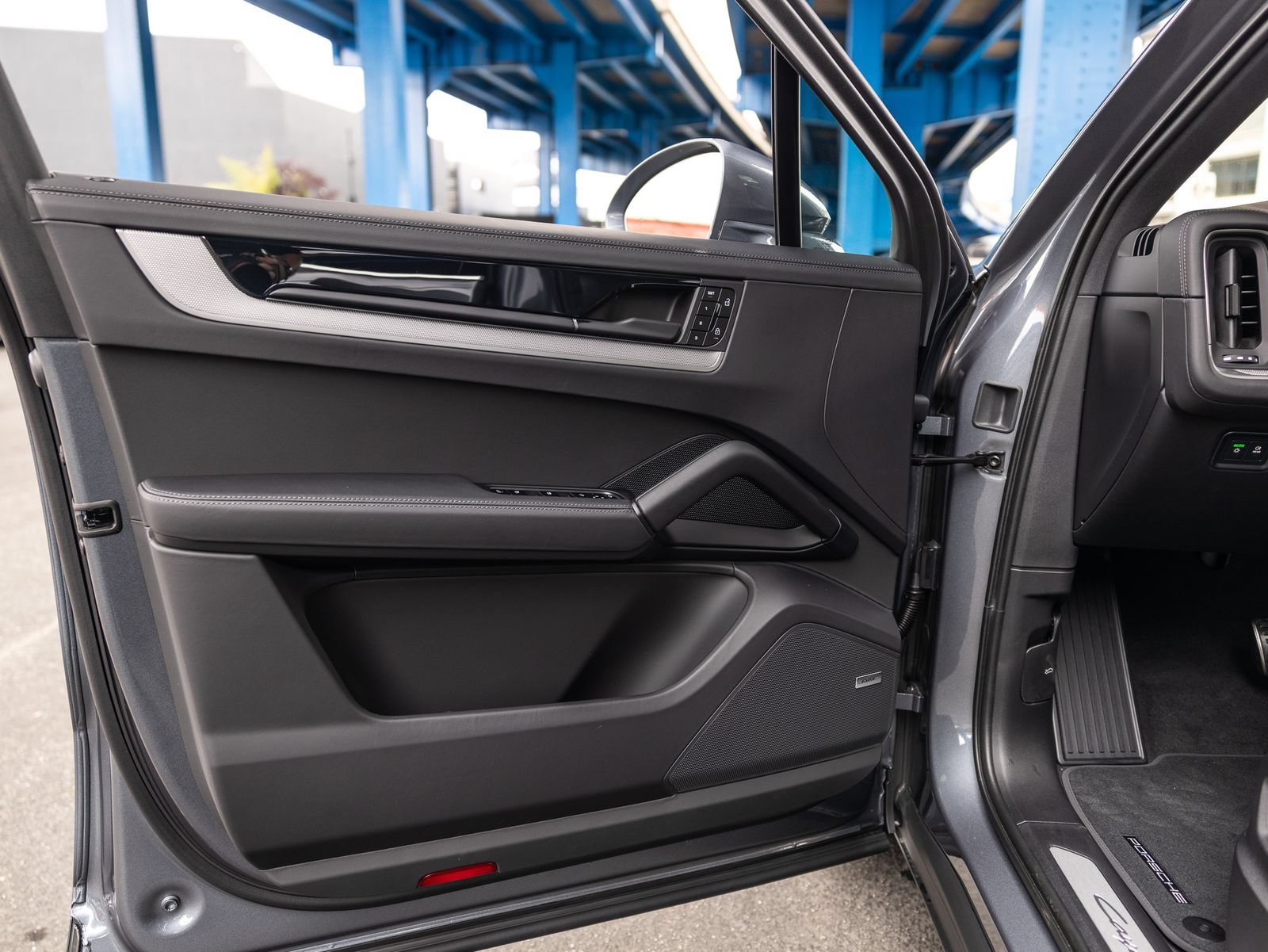 New 2026 Porsche Cayenne S AWD/4WD image 40
