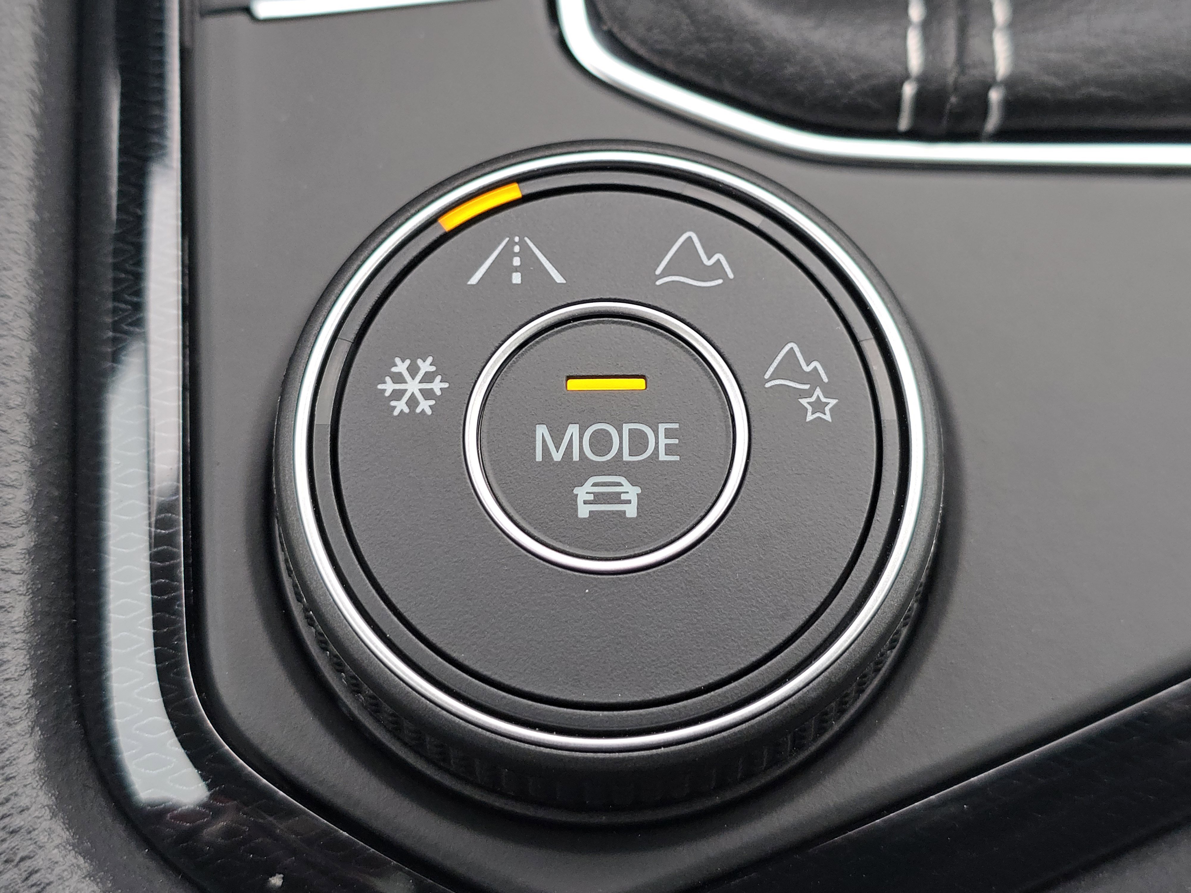 New 2026 Volkswagen Taos SE AWD/4WD image 25