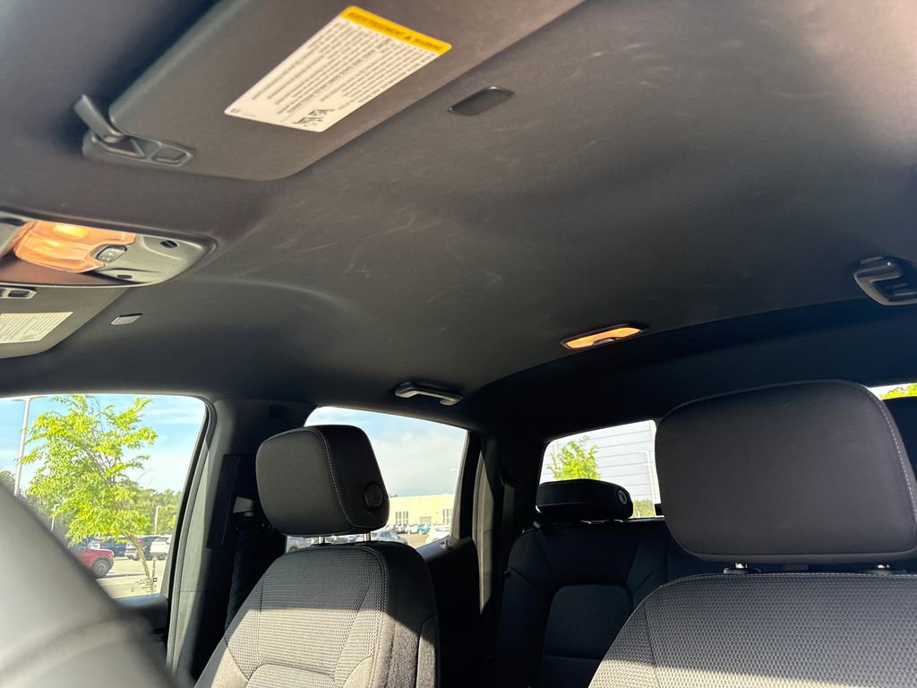 Used 2023 Chevrolet Colorado LT w/ LT Convenience Package AWD/4WD image 29