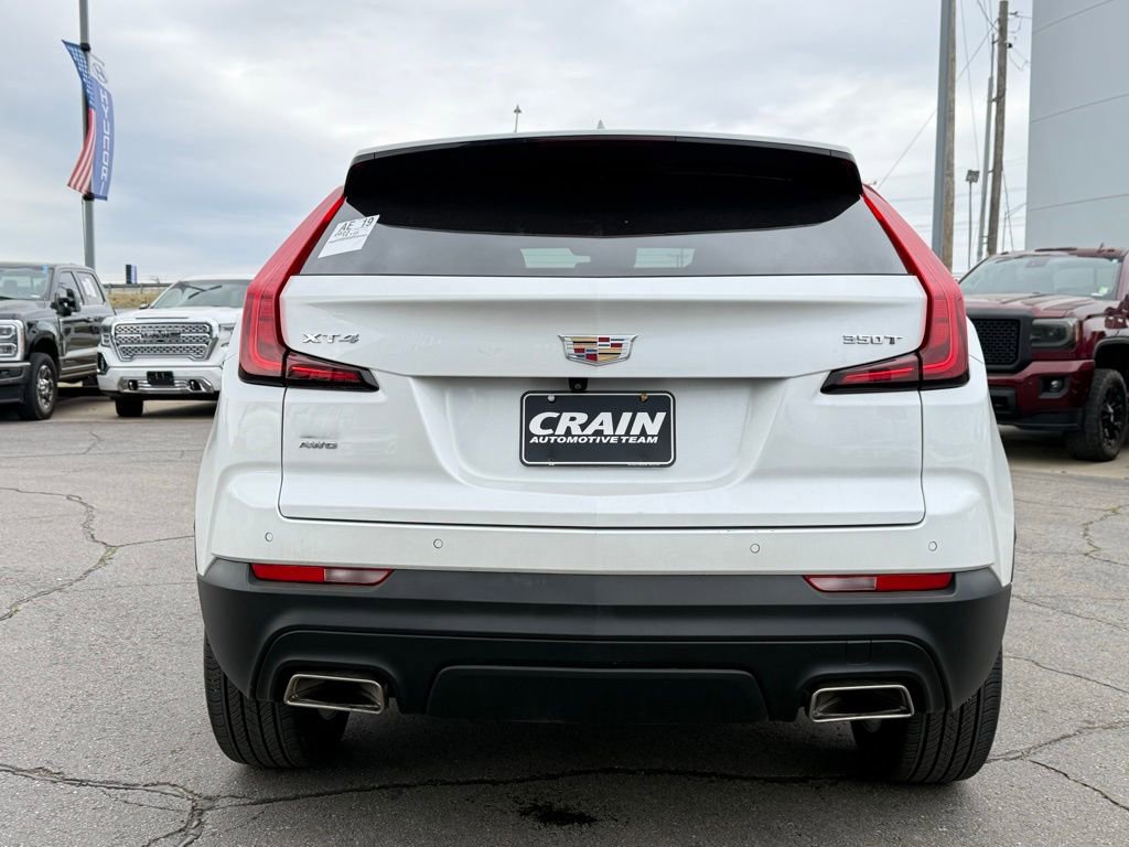 Used 2023 Cadillac XT4 Luxury w/ Cold Weather Package image 6