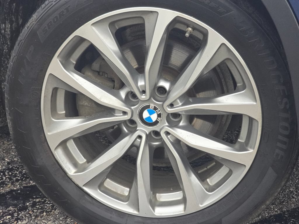 Used 2018 BMW X3 xDrive30i AWD/4WD image 10