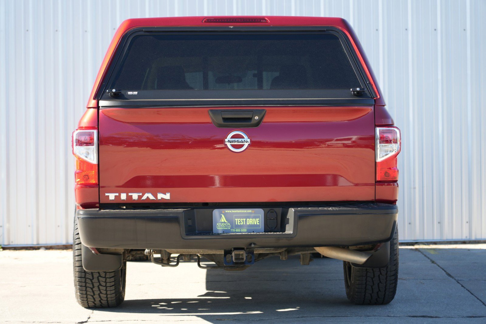 Used 2017 Nissan Titan S image 9