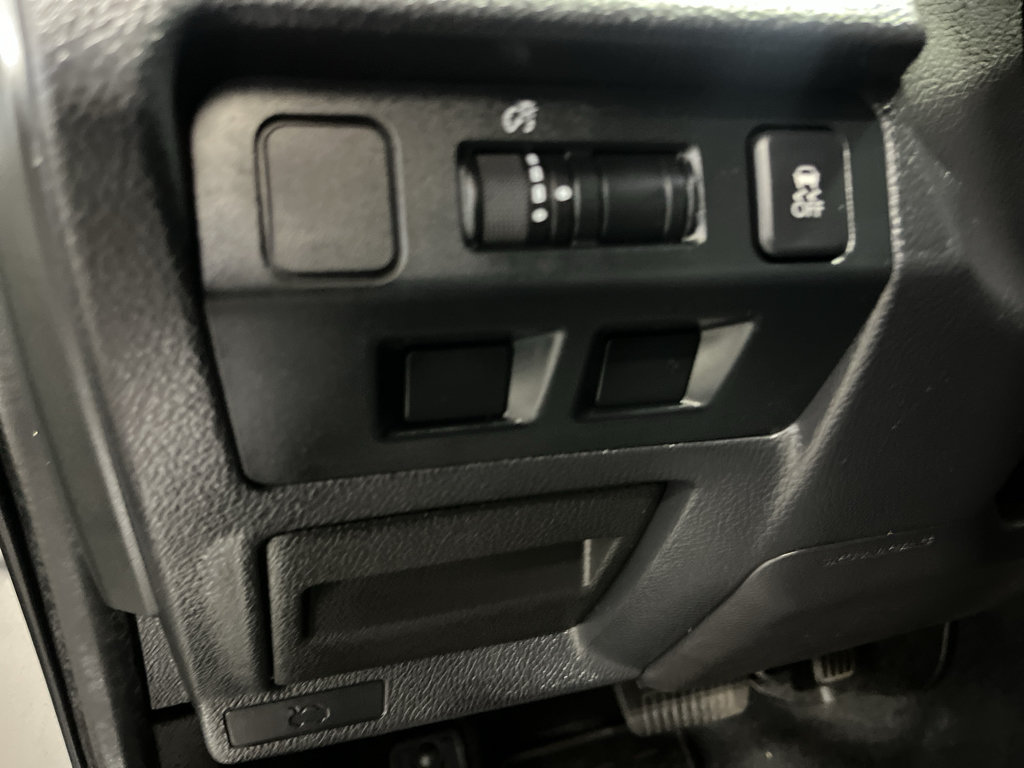 Used 2016 Subaru Forester 2.5i Premium AWD/4WD image 29