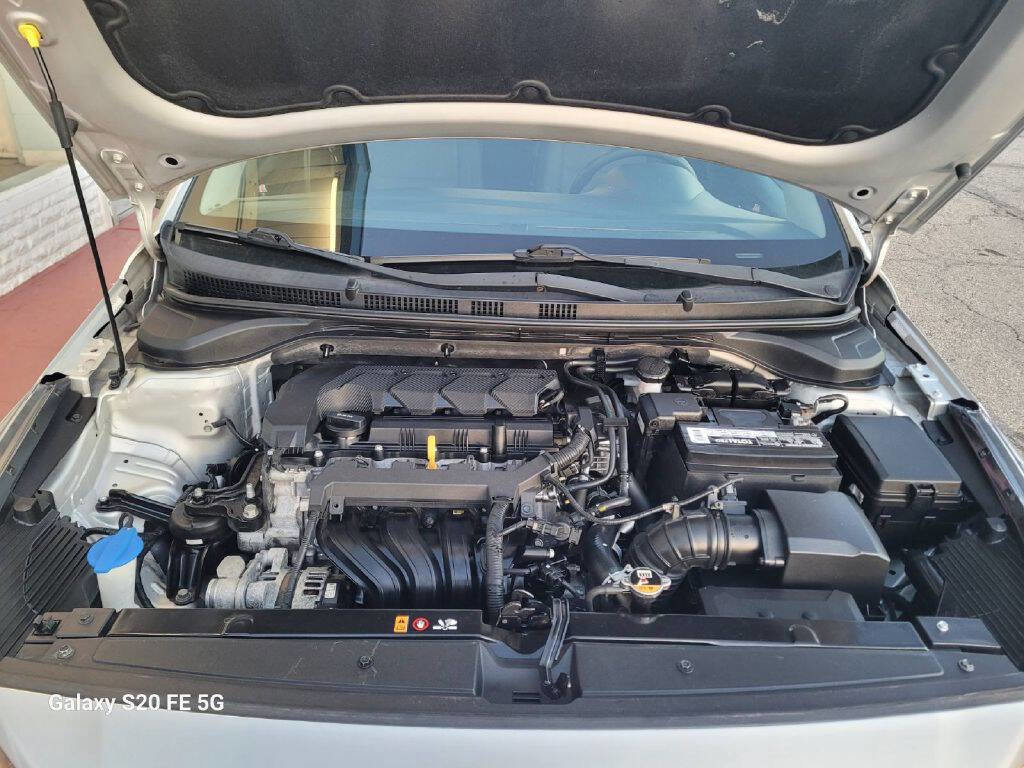 Used 2020 Hyundai Accent SE image 19