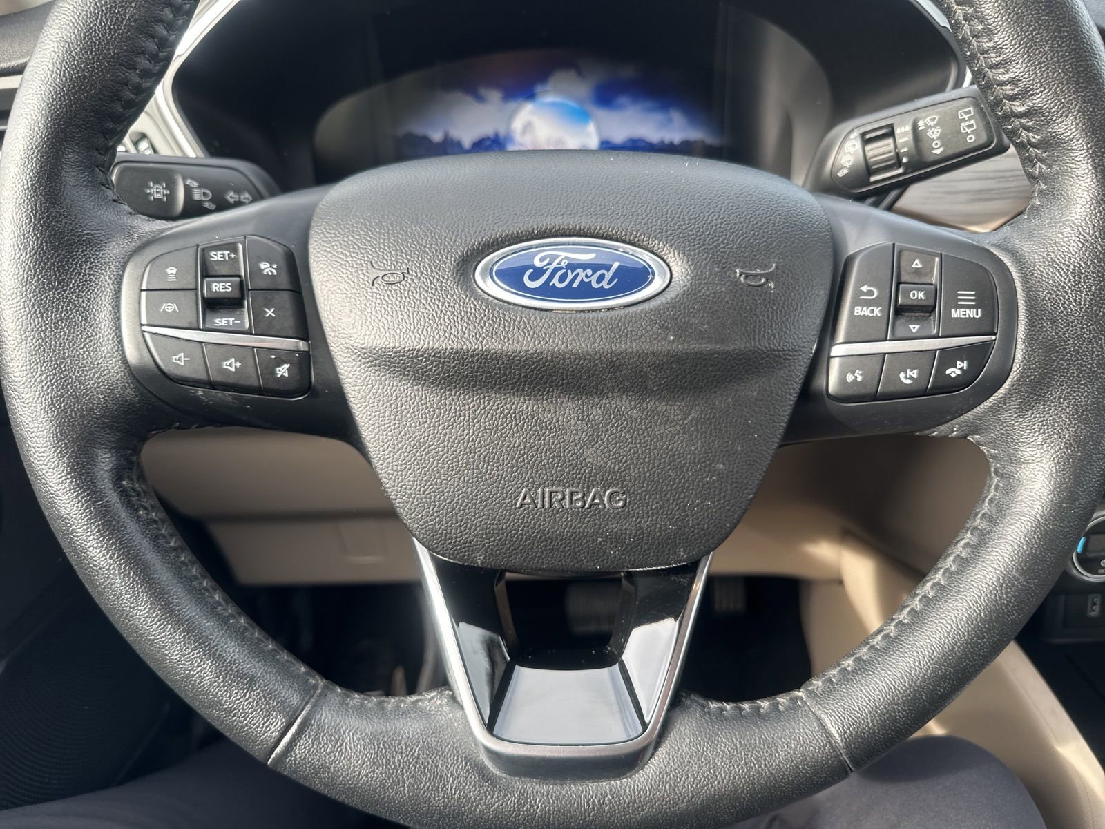 Certified 2020 Ford Escape Titanium image 19