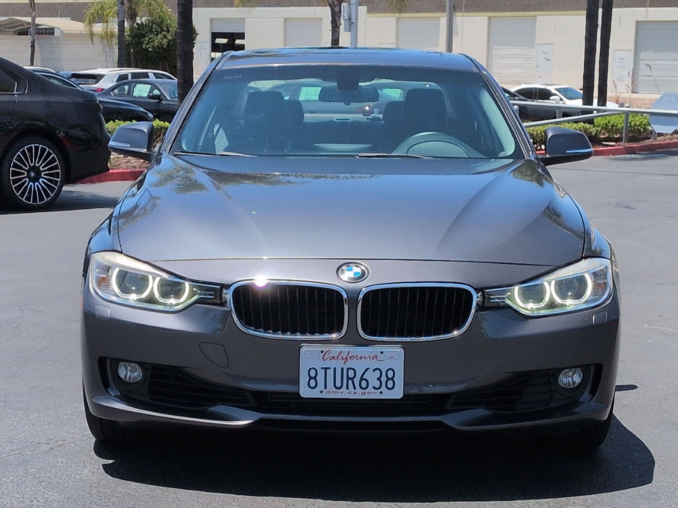 Used 2014 BMW 335i xDrive Sedan AWD/4WD image 3