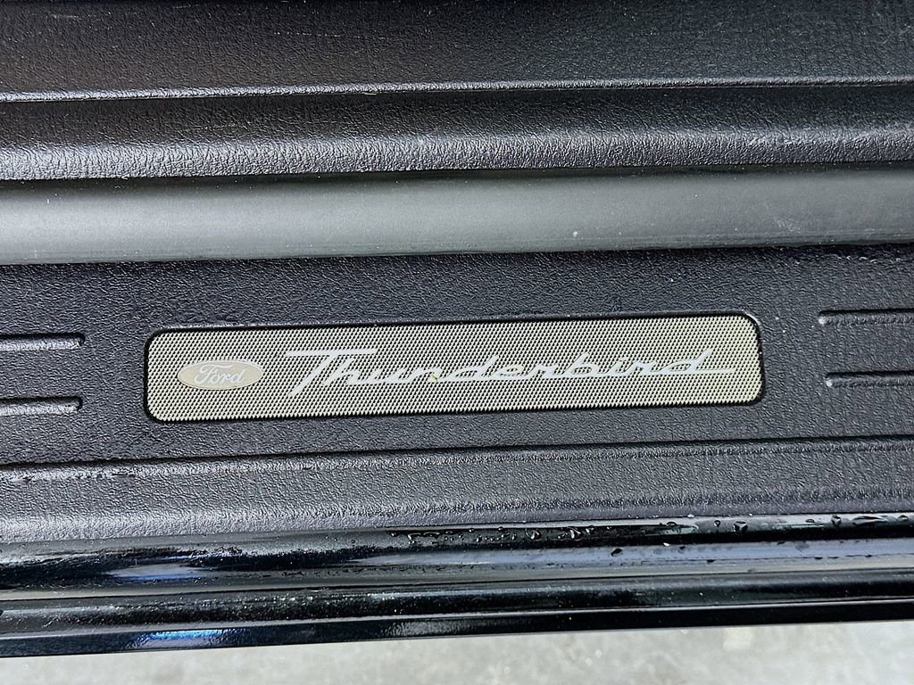 Used 2005 Ford Thunderbird RWD image 13