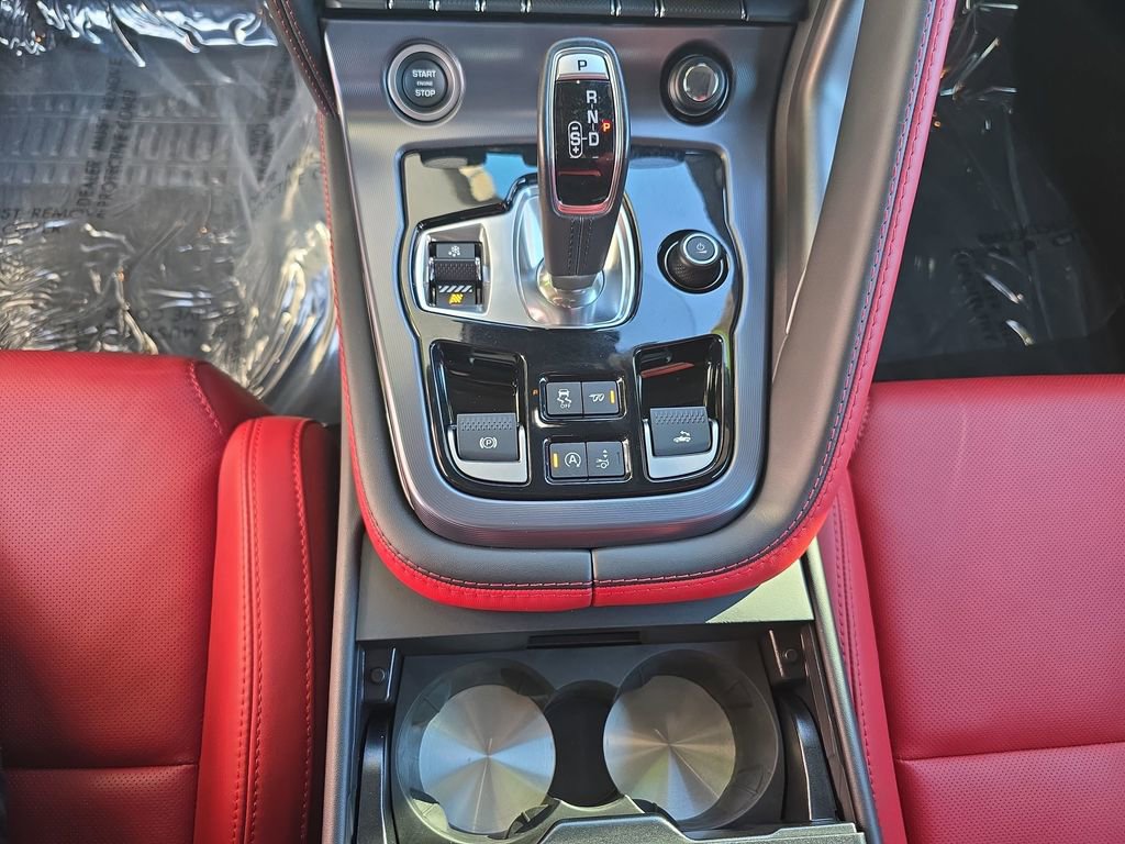 Certified 2022 Jaguar F-TYPE R image 23