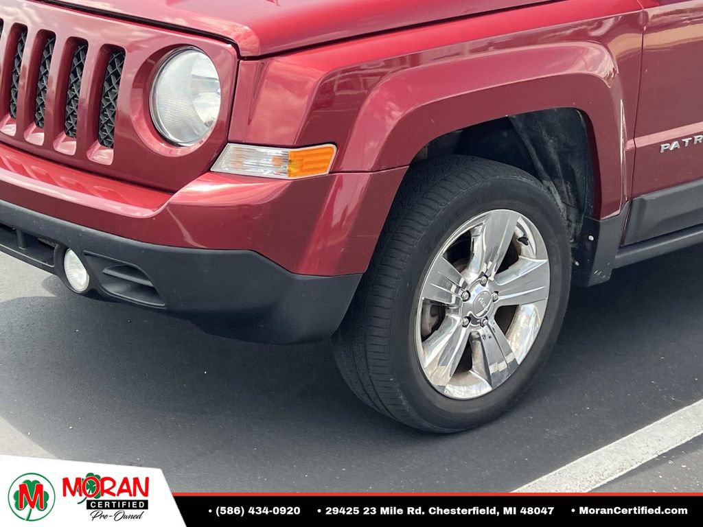 Used 2014 Jeep Patriot Latitude AWD/4WD image 8
