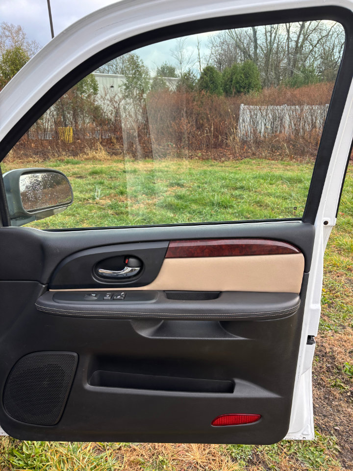 Used 2009 Saab 9-7X 5.3i image 17