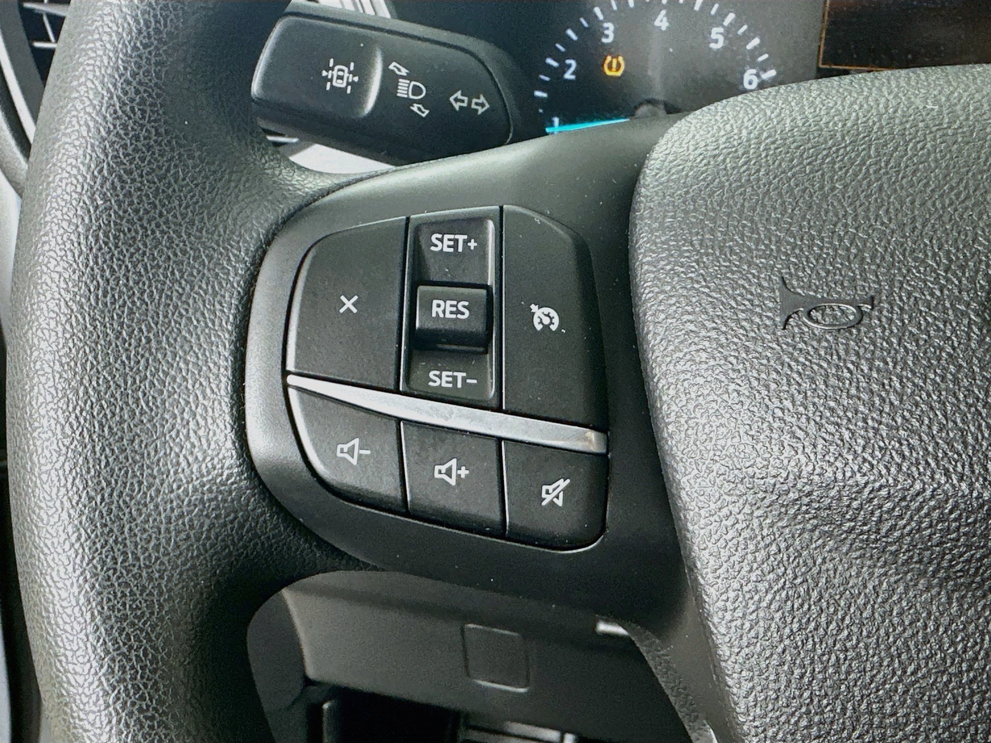 Used 2022 Ford Escape S AWD/4WD image 17