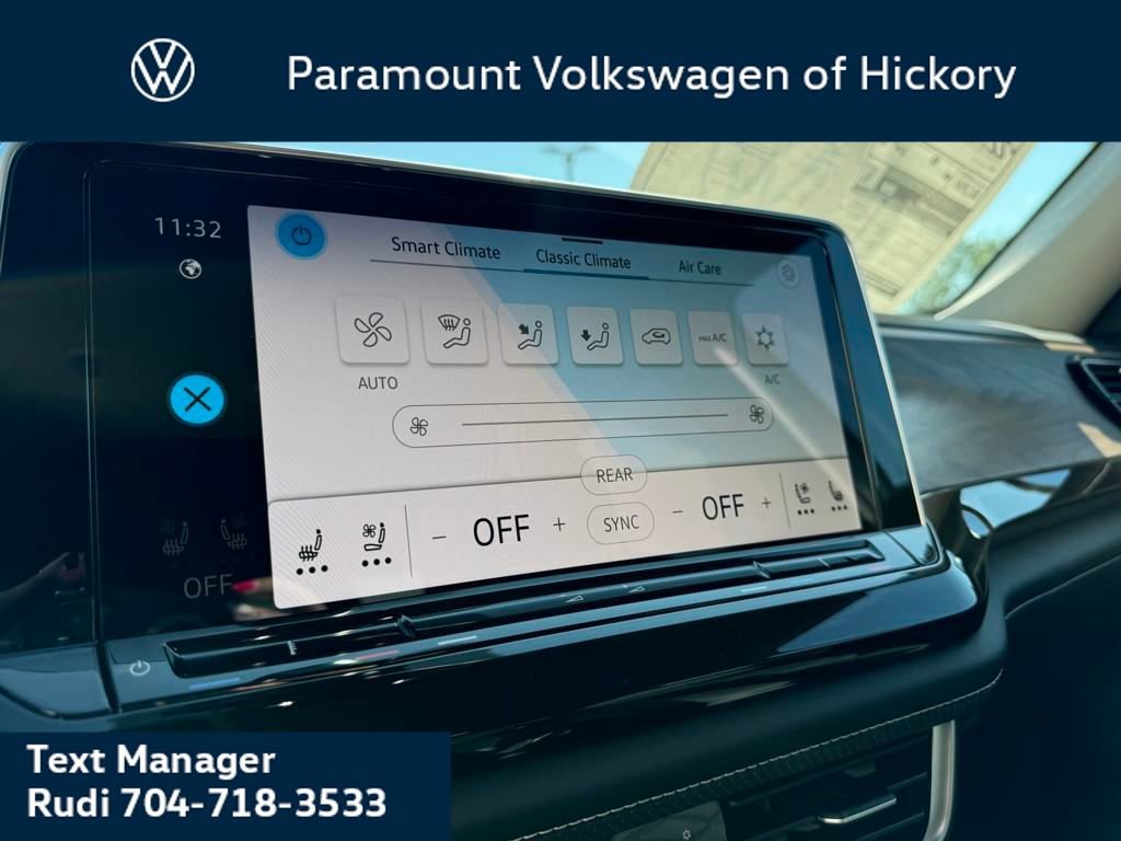 New 2026 Volkswagen Atlas SE image 12