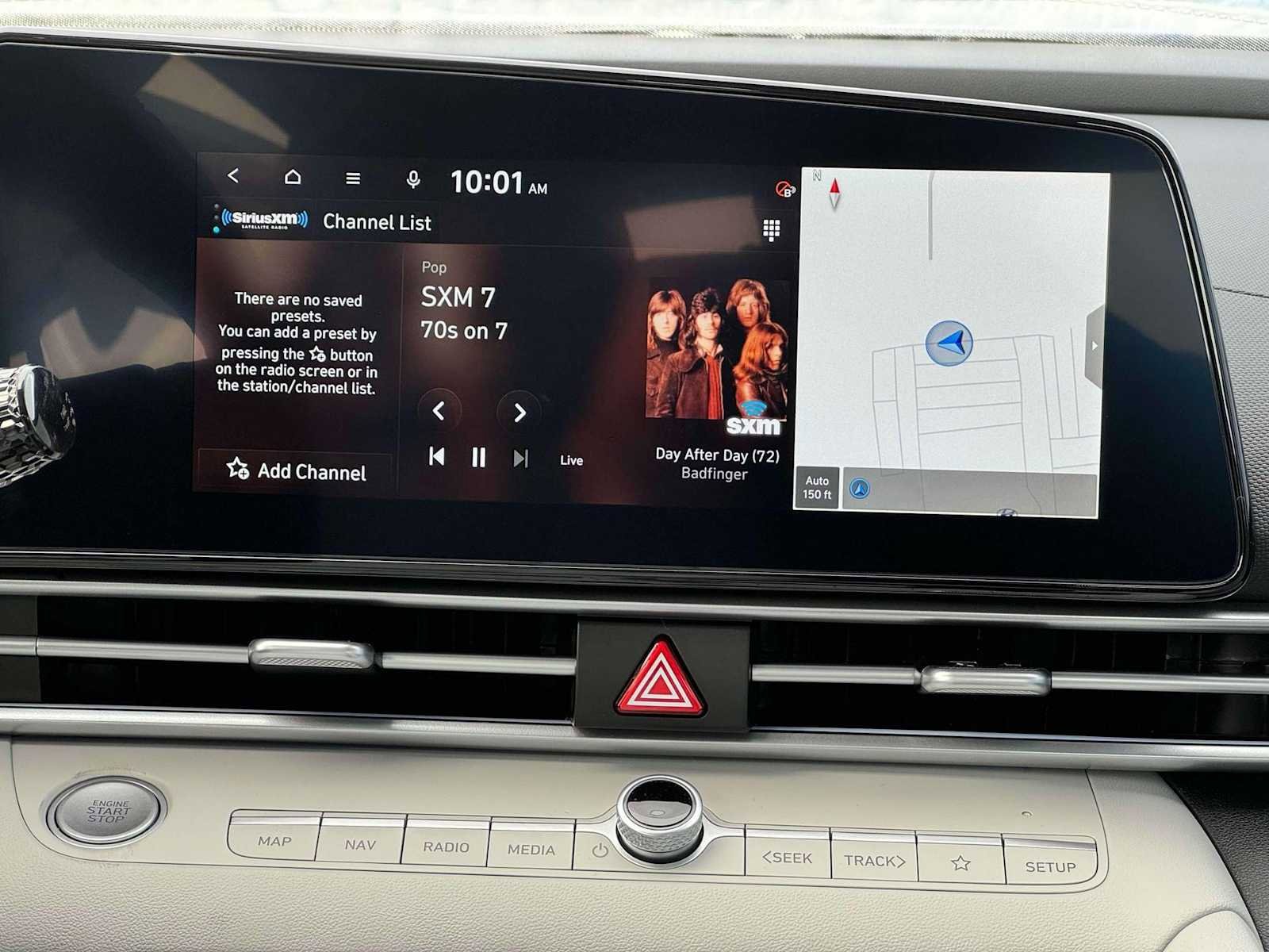 Certified 2025 Hyundai Elantra Limited FWD image 37