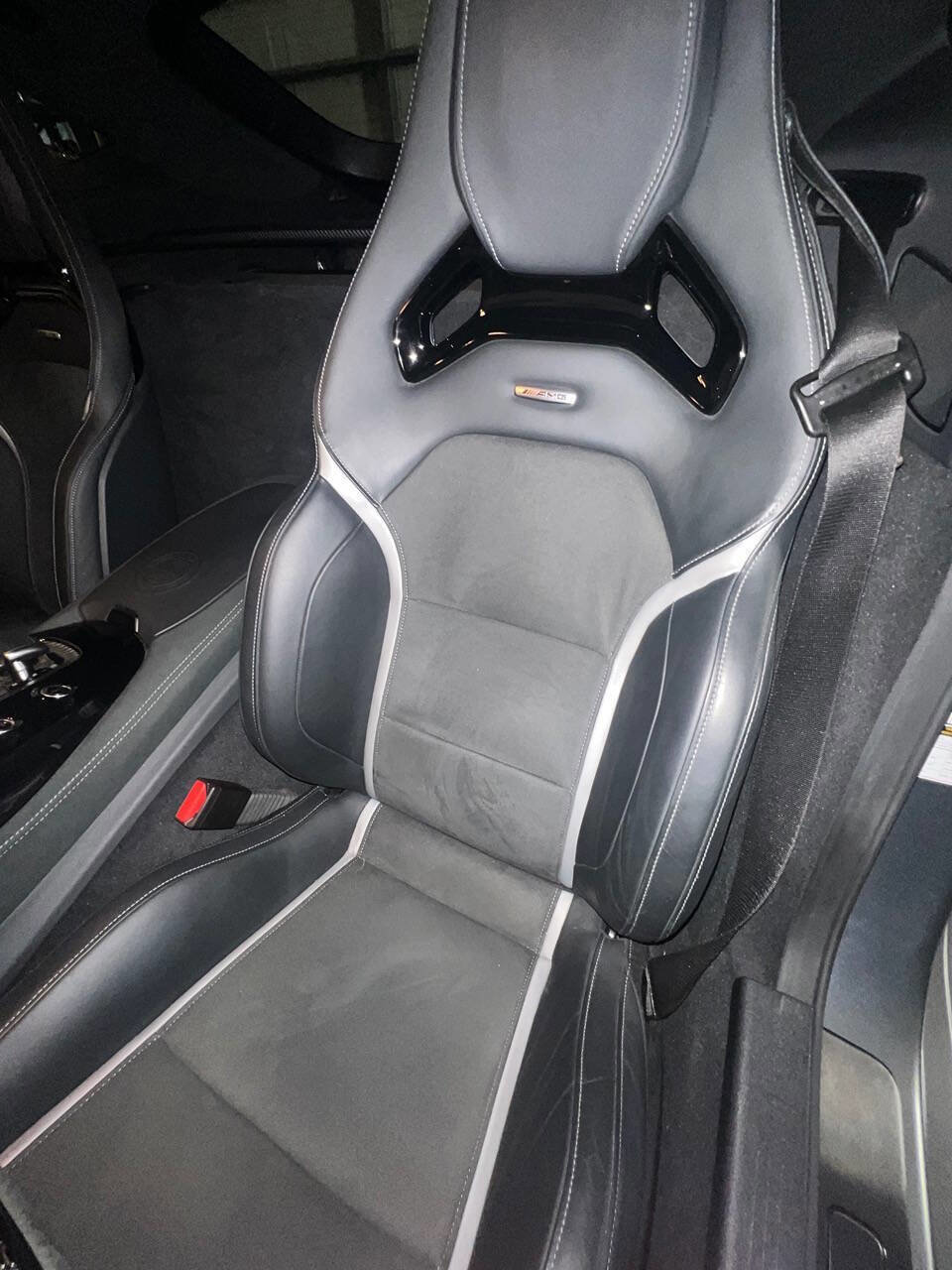 Used 2018 Mercedes-Benz AMG GT R image 24