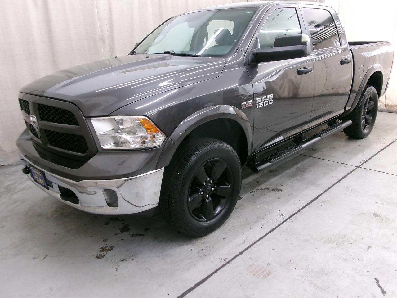 Used 2016 RAM 1500 Outdoorsman AWD/4WD image 2