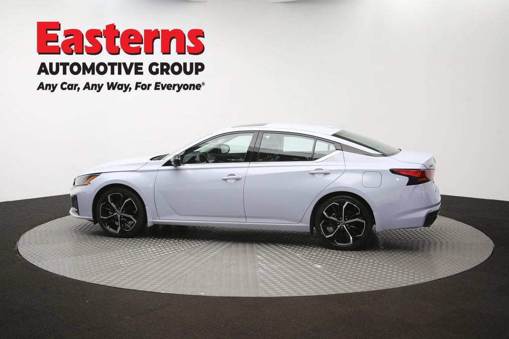Used 2023 Nissan Altima 2.5 SR w/ SR Premium Package FWD image 62