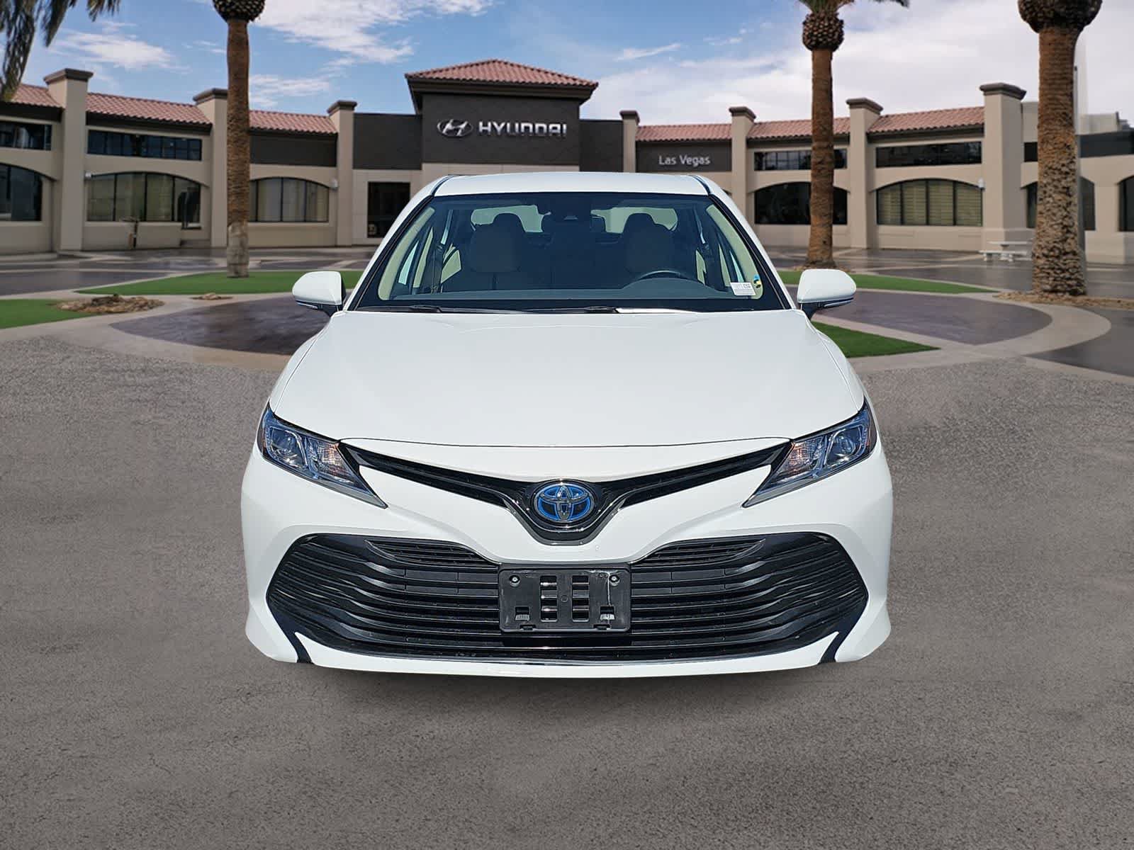 Used 2020 Toyota Camry LE w/ Fleet Convenience Package FWD image 3