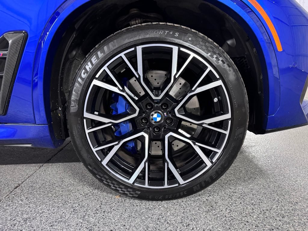 Used 2022 BMW X5 M w/ Executive Package AWD/4WD image 8