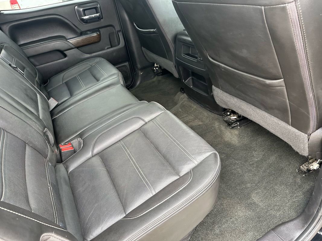 Used 2017 GMC Sierra 3500 Denali w/ Duramax Plus Package image 25